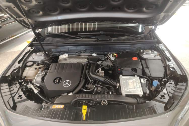 Used Mercedes-Benz GLB 2020 GLB 200 Dynamic Edition Engine Bay