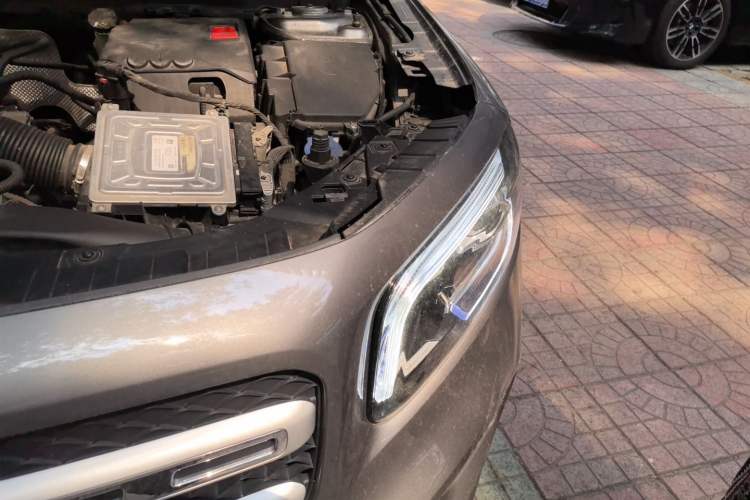 Used Mercedes-Benz GLB 2020 Facelift GLB 200 Fashion Edition Engine Bay Left