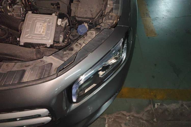 Used Mercedes-Benz GLB 2020 GLB 200 Stylish Edition Engine Bay Left