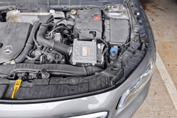 Used Mercedes-Benz GLB 2020 GLB 200 Dynamic Edition Engine Bay Left