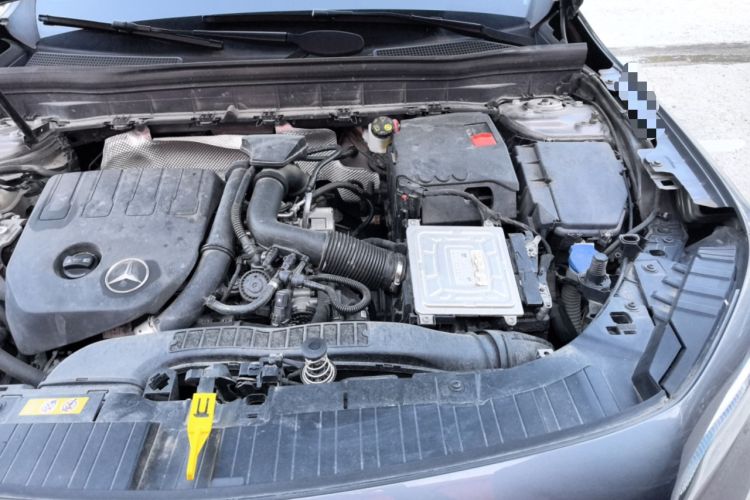 Used Mercedes-Benz GLB 2020 GLB 180 Dynamic Edition Engine Bay Left