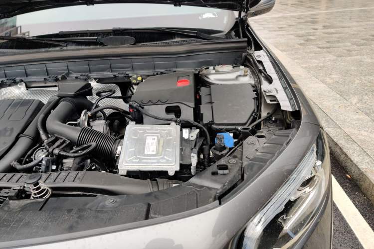 Used Mercedes-Benz GLB 2020 GLB 200 Dynamic Edition Engine Bay Left