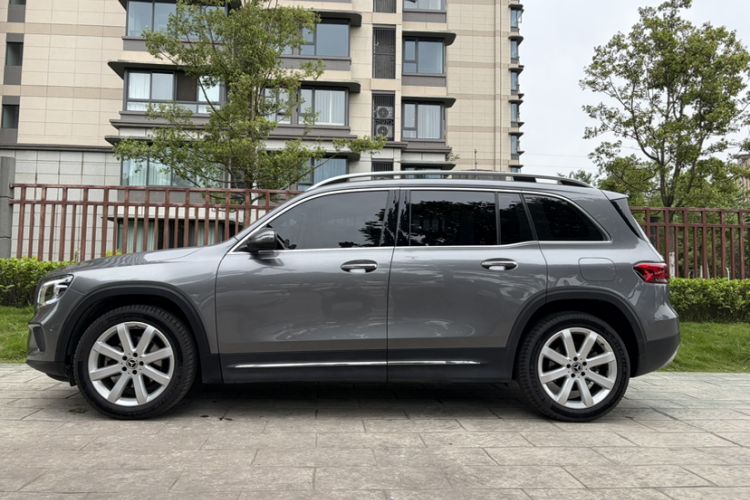 Used Mercedes-Benz GLB 2020 Facelift GLB 200 Fashion Edition Exterior 3