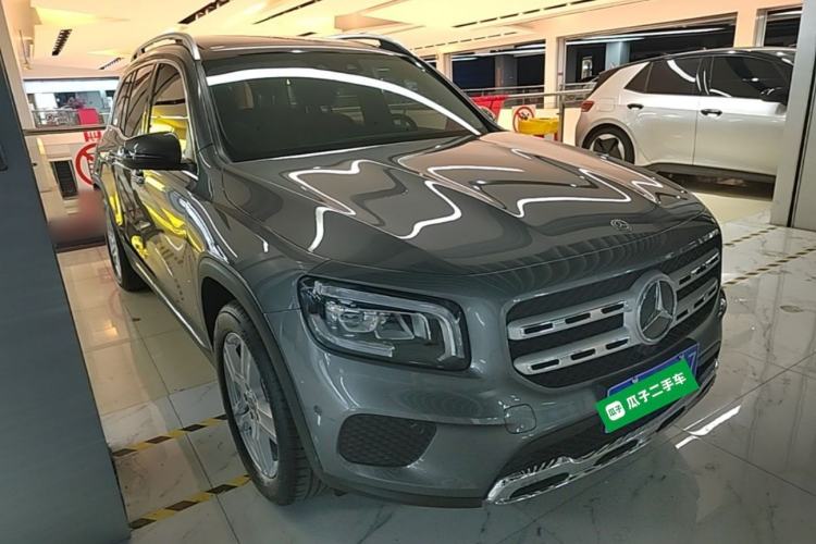 Used Mercedes-Benz GLB 2020 GLB 200 Dynamic Edition Front Right 45 Deg