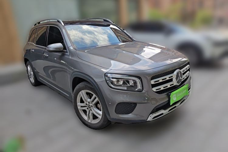 Used Mercedes-Benz GLB 2020 GLB 200 Dynamic Edition Front Right 45 Deg