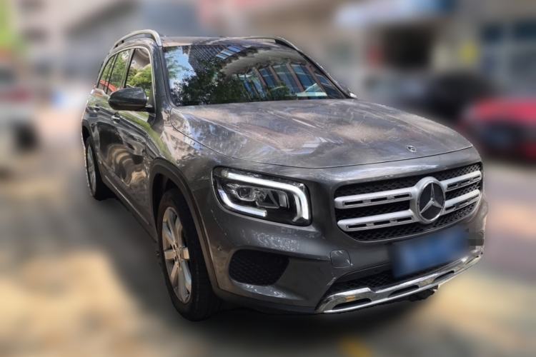 Used Mercedes-Benz GLB 2020 Facelift GLB 200 Fashion Edition Front Right 45 Deg
