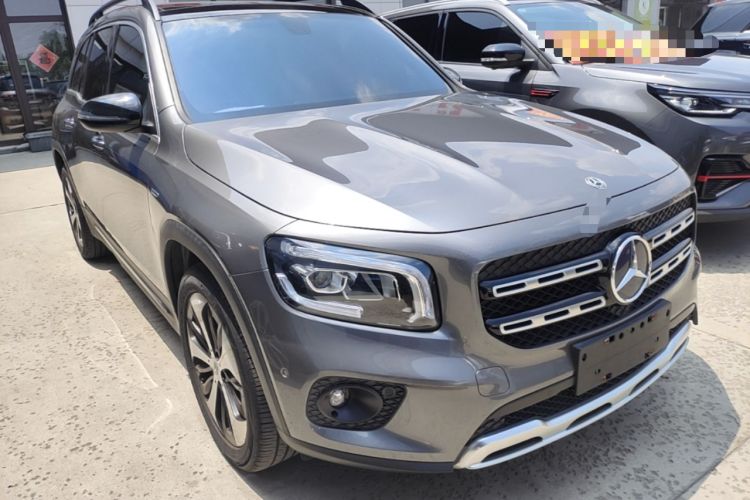 Used Mercedes-Benz GLB 2020 GLB 200 First Edition Special Version Front Right 45 Deg