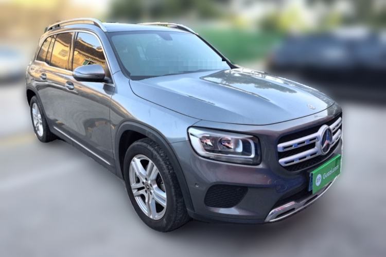 Used Mercedes-Benz GLB 2020 GLB 180 Dynamic Edition Front Right 45 Deg