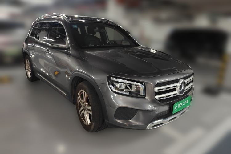 Used Mercedes-Benz GLB 2020 Updated GLB 200 Dynamic Edition Front Right 45 Deg