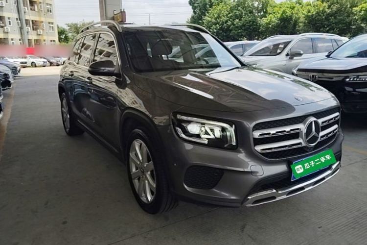 Used Mercedes-Benz GLB 2020 GLB 200 Stylish Edition Front Right 45 Deg