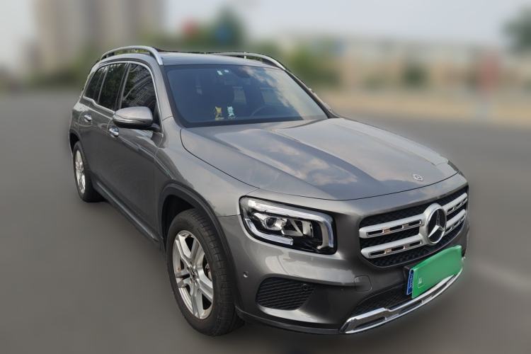 Used Mercedes-Benz GLB 2020 GLB 200 Dynamic Edition Front Right 45 Deg