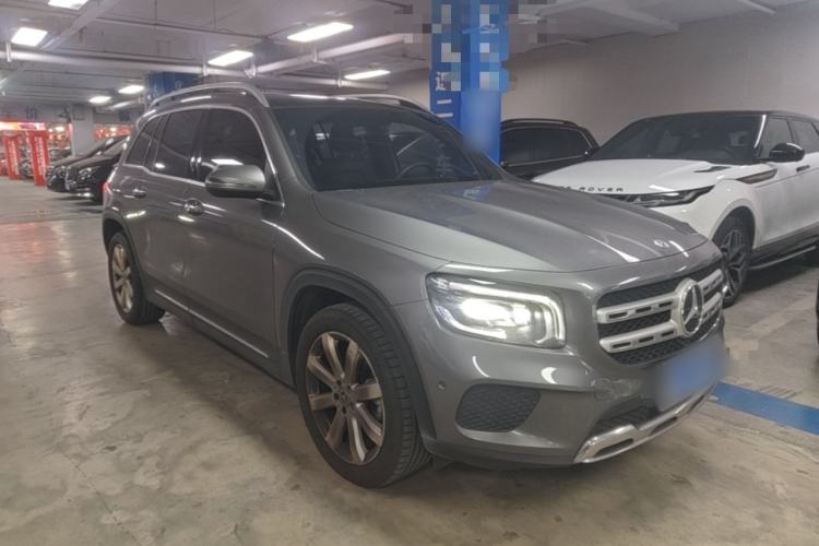 Used Mercedes-Benz GLB 2020 Facelift GLB 200 Fashion Edition Front Right 45 Deg