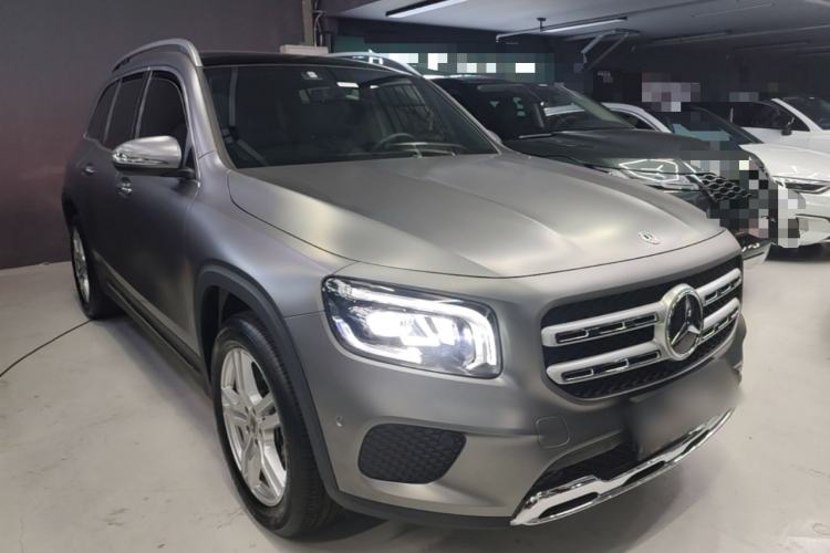 Used Mercedes-Benz GLB 2020 Updated GLB 200 Dynamic Edition Front Right 45 Deg