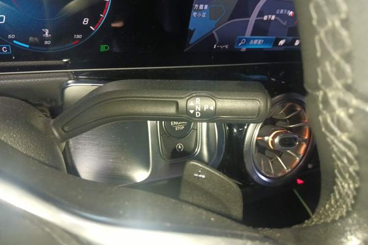 Used Mercedes-Benz GLB 2020 GLB 200 Stylish Edition Gear Lever