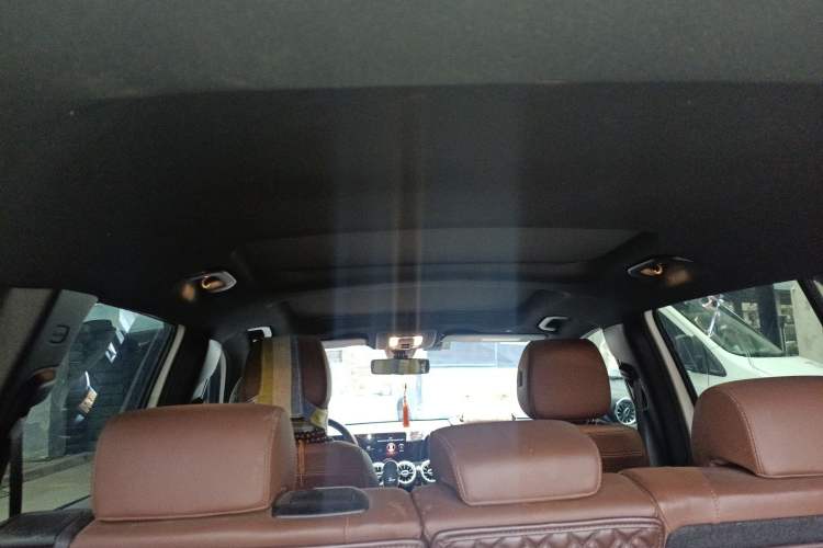 Used Mercedes-Benz GLB 2020 Facelift GLB 200 Fashion Edition Headliner