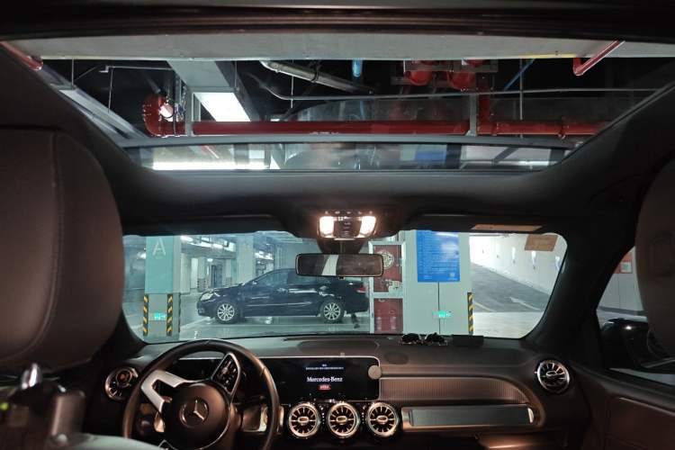 Used Mercedes-Benz GLB 2020 Updated GLB 200 Dynamic Edition Headliner
