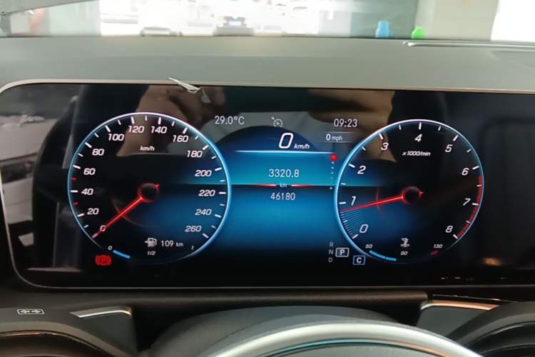Used Mercedes-Benz GLB 2020 Updated GLB 200 Dynamic Edition Instrument Cluster