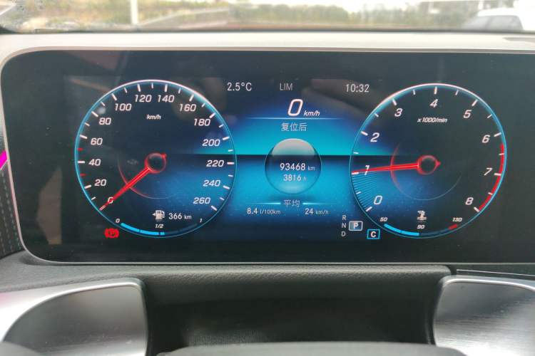Used Mercedes-Benz GLB 2020 GLB 200 Dynamic Edition Instrument Cluster