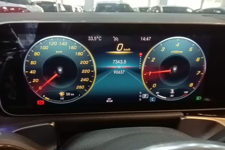 Used Mercedes-Benz GLB 2020 Facelift GLB 200 Fashion Edition Instrument Cluster