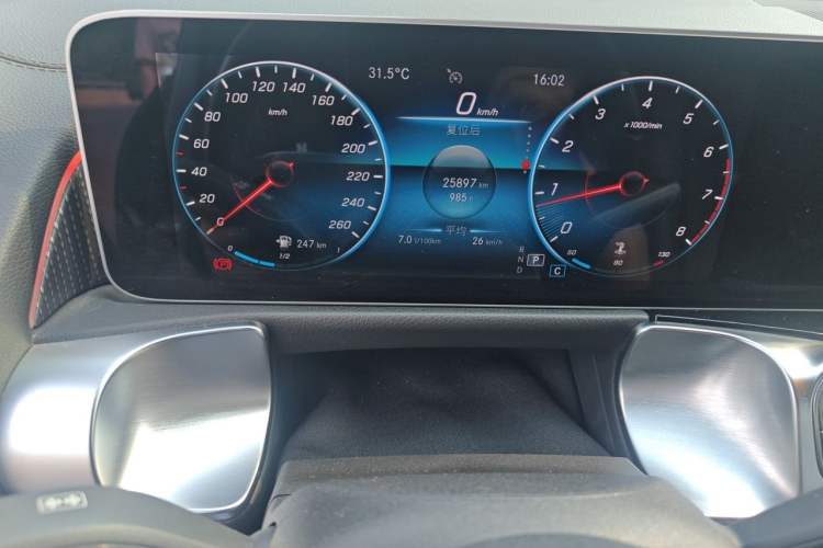 Used Mercedes-Benz GLB 2020 GLB 200 Dynamic Edition Instrument Cluster