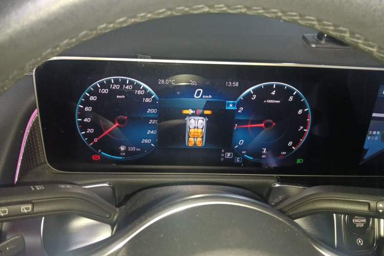 Used Mercedes-Benz GLB 2020 GLB 200 Stylish Edition Instrument Cluster