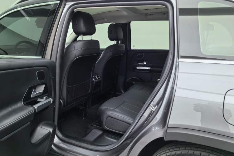 Used Mercedes-Benz GLB 2020 GLB 200 Dynamic Edition Interior 1