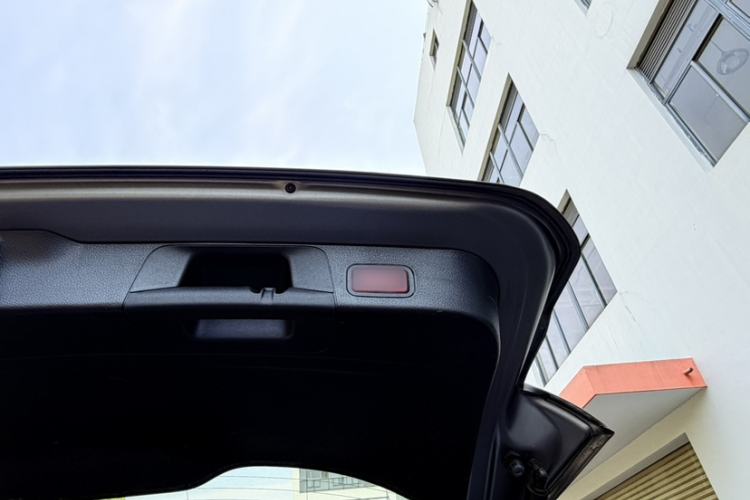 Used Mercedes-Benz GLB 2020 Facelift GLB 200 Fashion Edition Interior 1