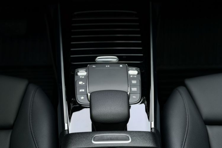 Used Mercedes-Benz GLB 2020 Facelift GLB 200 Fashion Edition Interior 10