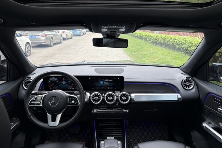 Used Mercedes-Benz GLB 2020 Facelift GLB 200 Fashion Edition Interior 2