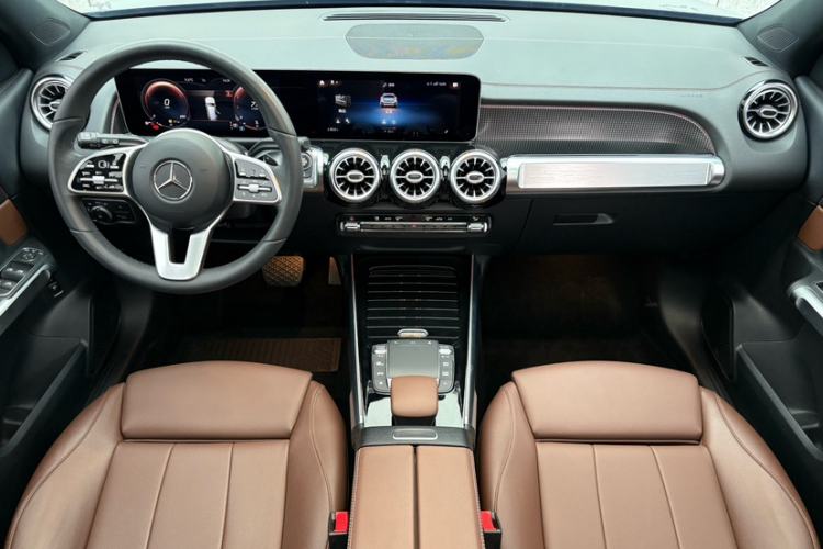 Used Mercedes-Benz GLB 2020 Updated GLB 200 Dynamic Edition Interior 2