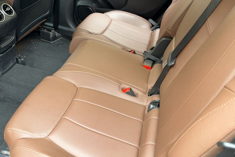 Used Mercedes-Benz GLB 2020 Facelift GLB 200 Fashion Edition Interior 4