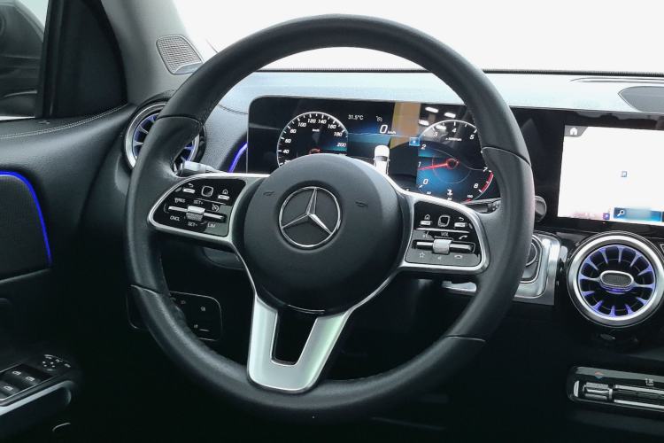 Used Mercedes-Benz GLB 2020 GLB 200 Dynamic Edition Interior 5