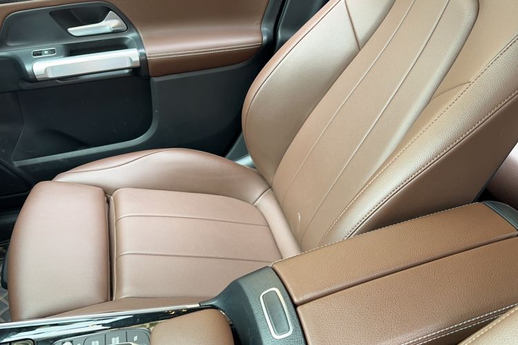 Used Mercedes-Benz GLB 2020 Facelift GLB 200 Fashion Edition Interior 7