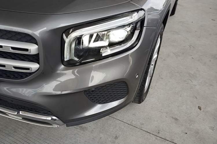 Used Mercedes-Benz GLB 2020 GLB 200 Stylish Edition Left Front Headlight