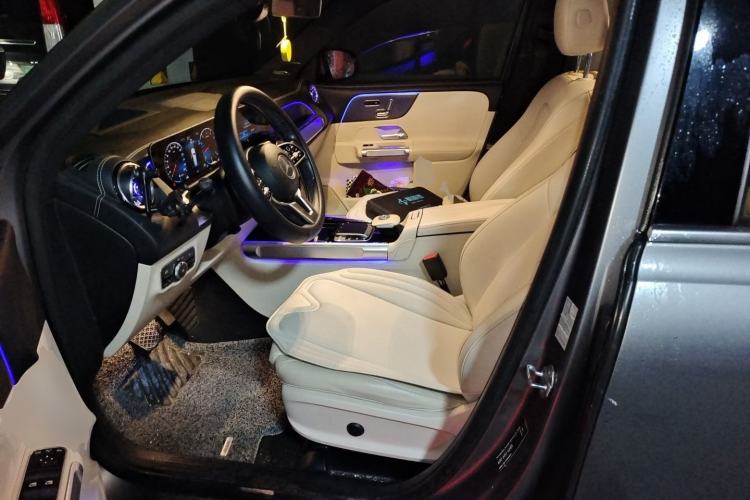 Used Mercedes-Benz GLB 2020 GLB 200 Stylish Edition Left Front Seat