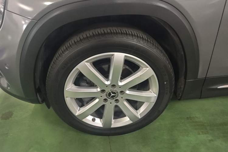 Used Mercedes-Benz GLB 2020 Facelift GLB 200 Fashion Edition Left Front Wheel Hub