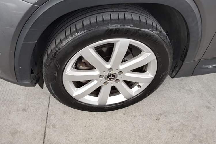 Used Mercedes-Benz GLB 2020 GLB 200 Stylish Edition Left Front Wheel Hub