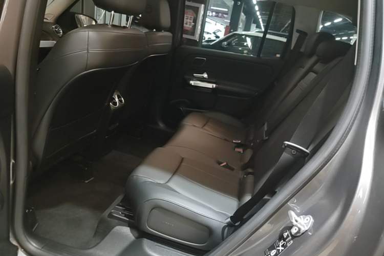 Used Mercedes-Benz GLB 2020 GLB 200 Dynamic Edition Left Rear Seat