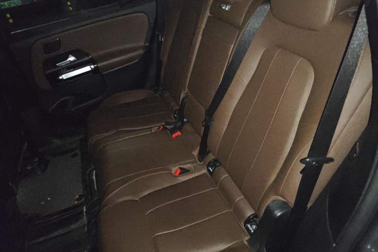 Used Mercedes-Benz GLB 2020 GLB 200 Stylish Edition Left Rear Seat