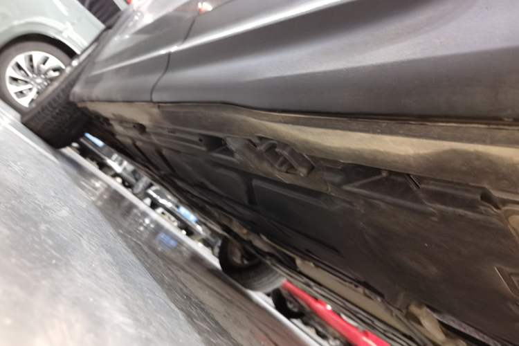 Used Mercedes-Benz GLB 2020 GLB 200 Dynamic Edition Left Side Sill