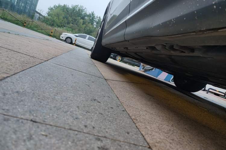 Used Mercedes-Benz GLB 2020 Facelift GLB 200 Fashion Edition Left Side Sill