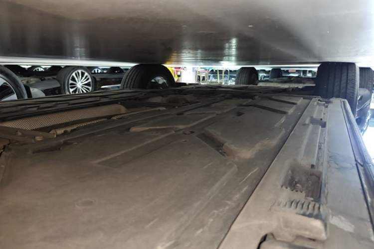 Used Mercedes-Benz GLB 2020 Updated GLB 200 Dynamic Edition Left Side Sill