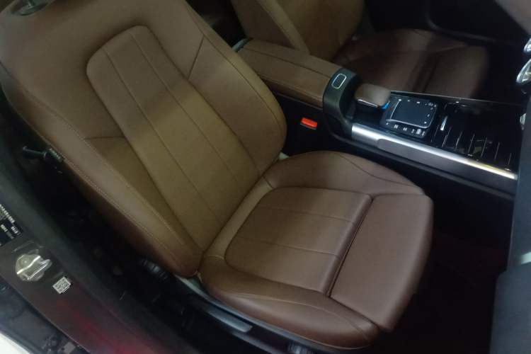 Used Mercedes-Benz GLB 2020 Updated GLB 200 Dynamic Edition Right Front Seat