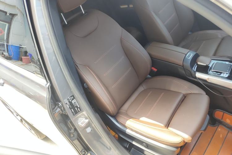 Used Mercedes-Benz GLB 2020 GLB 200 First Edition Special Version Right Front Seat