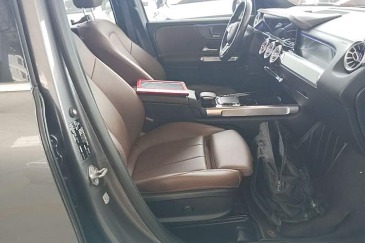 Used Mercedes-Benz GLB 2020 GLB 200 Stylish Edition Right Front Seat