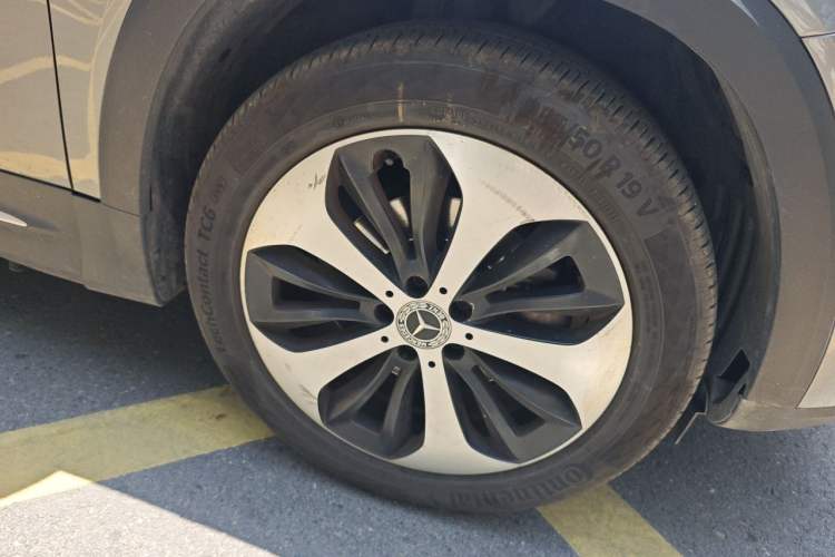 Used Mercedes-Benz GLB 2020 GLB 200 First Edition Special Version Right Front Wheel Hub
