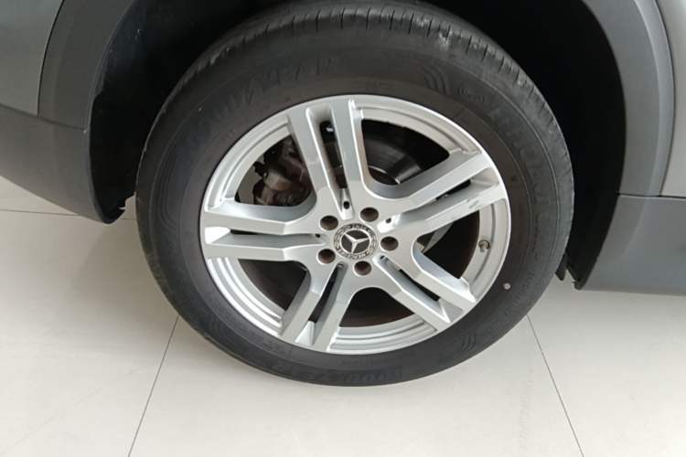 Used Mercedes-Benz GLB 2020 Updated GLB 200 Dynamic Edition Right Rear Wheel Hub