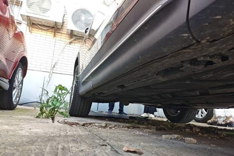 Used Mercedes-Benz GLB 2020 GLB 200 Dynamic Edition Right Side Sill