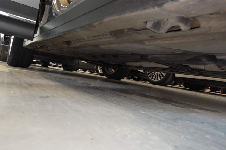 Used Mercedes-Benz GLB 2020 GLB 200 Dynamic Edition Right Side Sill