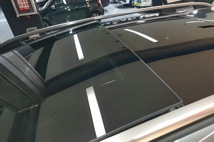 Used Mercedes-Benz GLB 2020 GLB 200 Dynamic Edition Roof